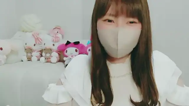 Snapshot of yuyuchan__ chatting on 04-21-26, 10:32 yuyuchan online show from 04-21-26, 10:32