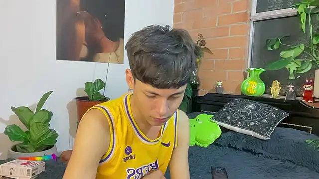 Andy Belier23 online show from 03-26-26, 02:17