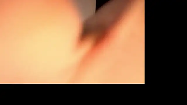 bluntbeautyxo online show from 12-16-25, 02:22