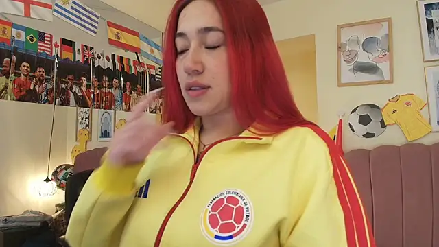 Celestee15  online show from 06-17-26, 11:23