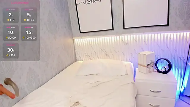 goodgirl22   online show from 06-17-26, 12:02