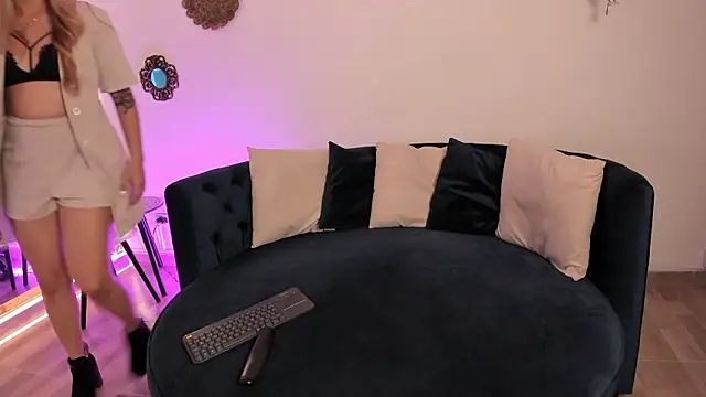 Morgan Lux online show from 01-17-26, 02:38