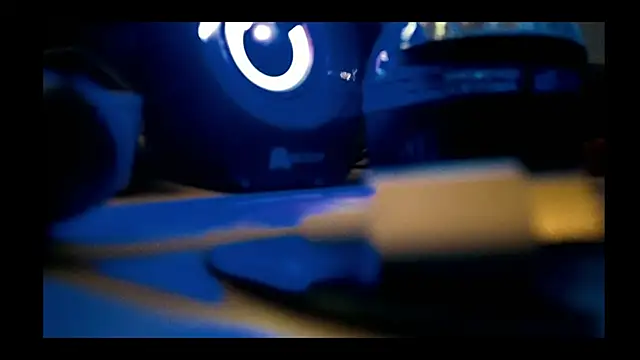vickvalencia2 online show from 05-06-26, 02:40