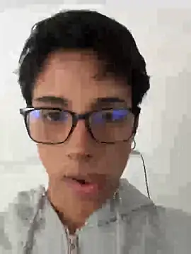 EstivenSallas2 online show from 12-22-25, 09:01