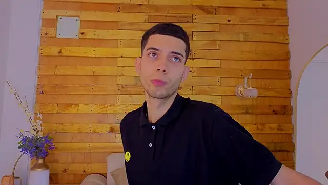 prettyboyy 13 online show from 01-08-26, 07:16