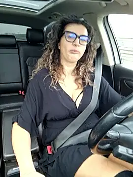 MiraBennet online show from 02-16-26, 07:37