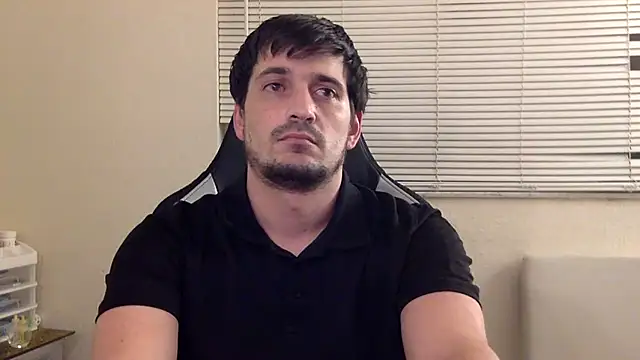 Snapshot of bls123123 chatting on 04-01-26, 07:42 bls123123 online show from 04-01-26, 07:42