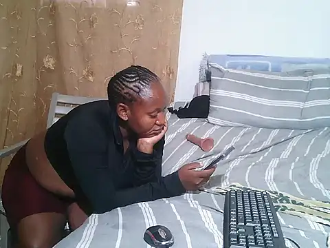SweetHotPussy 99 online show from 04-29-26, 02:21