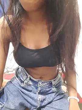 Snapshot of tanjua78 chatting on 03-05-26, 04:08 tanjua78 online show from 03-05-26, 04:08