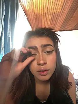 MissCutte  online show from 01-18-26, 07:39