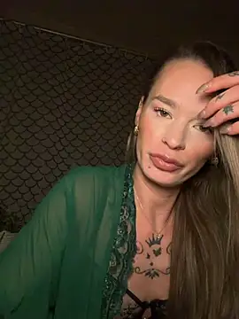 Snapshot of vinique99 chatting on 03-11-26, 07:53 vinique99 online show from 03-11-26, 07:53