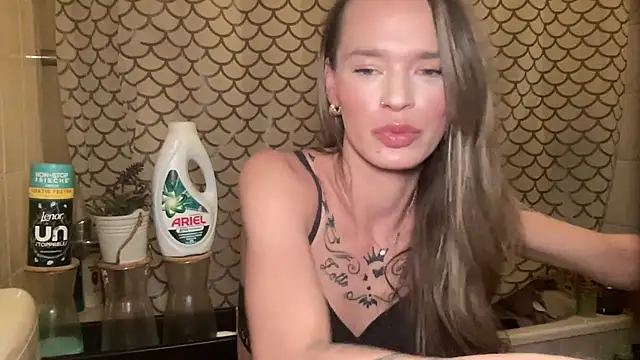 Snapshot of vinique99 chatting on 03-20-26, 11:15 vinique99 online show from 03-20-26, 11:15