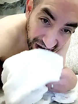 Snapshot of CumDumpPig83 chatting on 02-07-26, 08:18 CumDumpPig83 online show from 02-07-26, 08:18