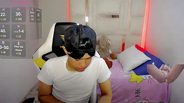 Luky twink online show from 01-19-26, 03:21