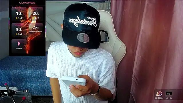 Luky twink online show from 02-01-26, 05:06