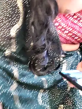 telugufans  love online show from 02-09-26, 05:44