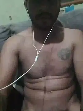 Snapshot of mavyz56 chatting on 03-06-26, 03:36 mavyz56 online show from 03-06-26, 03:36