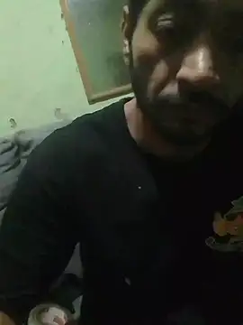 Snapshot of mavyz56 chatting on 03-07-26, 04:31 mavyz56 online show from 03-07-26, 04:31