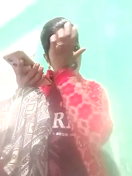 Juli pande online show from 12-23-25, 02:53