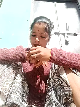 Juli pande online show from 02-06-26, 05:23