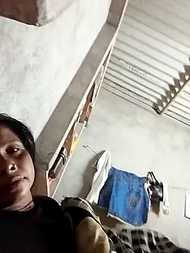 Snapshot of Shreya_pandit chatting on 02-12-26, 12:27 Shreya pandit online show from 02-12-26, 12:27