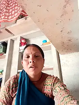 Snapshot of Shreya_pandit chatting on 03-07-26, 04:53 Shreya pandit online show from 03-07-26, 04:53