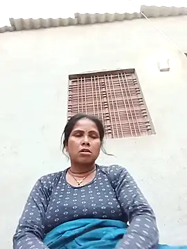 Snapshot of Shreya_pandit chatting on 03-28-26, 01:00 Shreya pandit online show from 03-28-26, 01:00