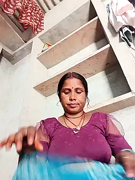 Snapshot of Shreya_pandit chatting on 03-31-26, 06:47 Shreya pandit online show from 03-31-26, 06:47