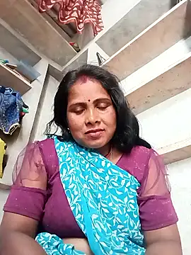 Snapshot of Shreya_pandit chatting on 04-11-26, 07:45 Shreya pandit online show from 04-11-26, 07:45