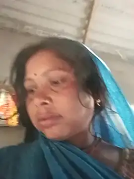 Snapshot of Shreya_pandit chatting on 04-15-26, 01:01 Shreya pandit online show from 04-15-26, 01:01