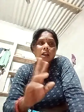 Snapshot of Shreya_pandit chatting on 04-25-26, 06:16 Shreya pandit online show from 04-25-26, 06:16