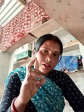 Snapshot of Shreya_pandit chatting on 04-27-26, 10:46 Shreya pandit online show from 04-27-26, 10:46