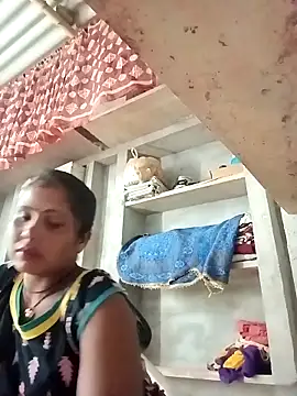 Snapshot of Shreya_pandit chatting on 04-30-26, 06:09 Shreya pandit online show from 04-30-26, 06:09