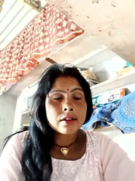 Snapshot of Shreya_pandit chatting on 05-11-26, 05:57 Shreya pandit online show from 05-11-26, 05:57