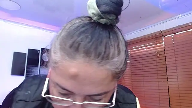 Snapshot of paola_xm chatting on 03-17-25, 12:25 paola xm online show from 03-17-25, 12:25