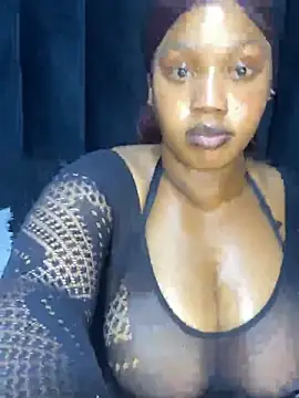 THICKBARBIE32 online show from 06-24-26, 09:58