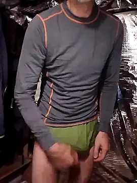 Quebec46 online show from 12-21-25, 07:48