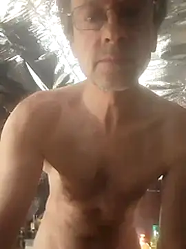 Quebec46 online show from 02-15-26, 07:51