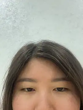 Snapshot of Sarah2127 chatting on 02-11-26, 08:36 Sarah2127 online show from 02-11-26, 08:36