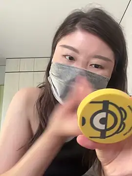 Snapshot of Sarah2127 chatting on 03-20-26, 11:26 Sarah2127 online show from 03-20-26, 11:26