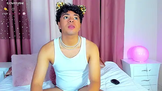 cherry blossom77 online show from 02-07-26, 12:31