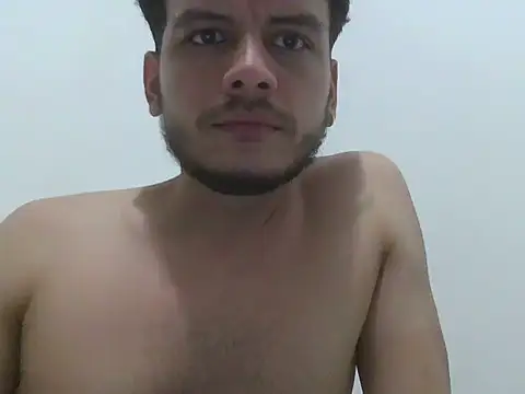 Snapshot of luxo_kane chatting on 02-06-26, 05:12 luxo kane online show from 02-06-26, 05:12