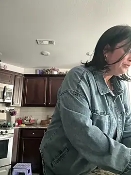 Miabelle2233 online show from 02-01-26, 03:54