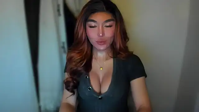 Snapshot of mxshemale_ladyboy chatting on 12-05-24, 03:50 mxshemale ladyboy online show from 12-05-24, 03:50