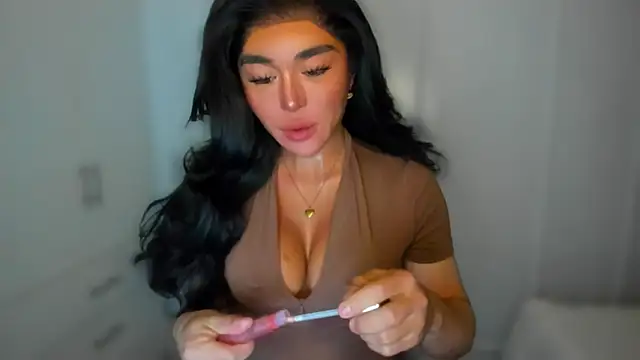 Snapshot of mxshemale_ladyboy chatting on 01-24-25, 11:23 mxshemale ladyboy online show from 01-24-25, 11:23