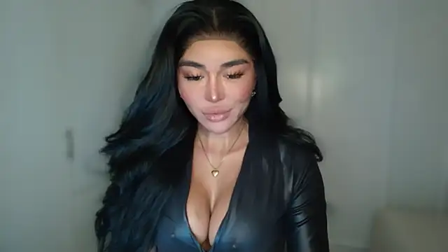Snapshot of mxshemale_ladyboy chatting on 01-27-25, 08:39 mxshemale ladyboy online show from 01-27-25, 08:39