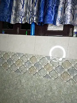 Snapshot of Oh_Priya chatting on 02-28-26, 05:58 Oh Priya online show from 02-28-26, 05:58