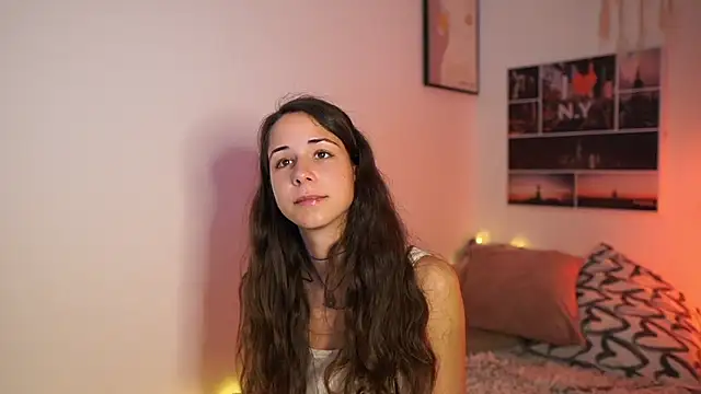 Snapshot of Dina_caguimbal chatting on 03-25-26, 02:23 Dina caguimbal online show from 03-25-26, 02:23