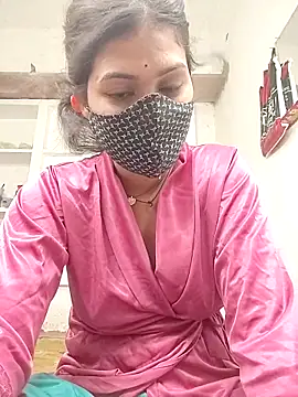Snapshot of Cut_madhuri chatting on 04-24-26, 03:09 Cut madhuri online show from 04-24-26, 03:09