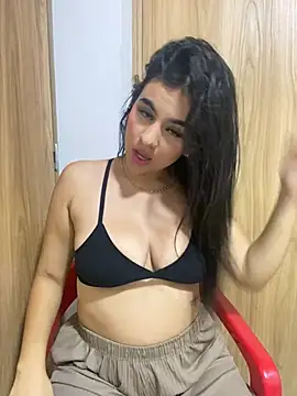 GabyFosterr14 online show from 02-06-26, 08:45